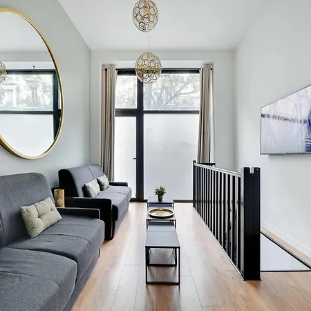 Welcoming -2br 8p- Bel-air Paris