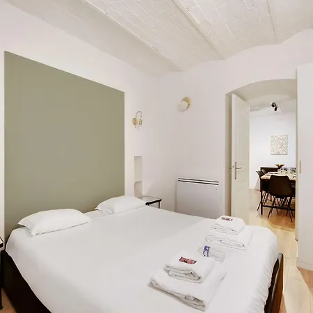 Welcoming -2br 8p- Bel-air * Paris