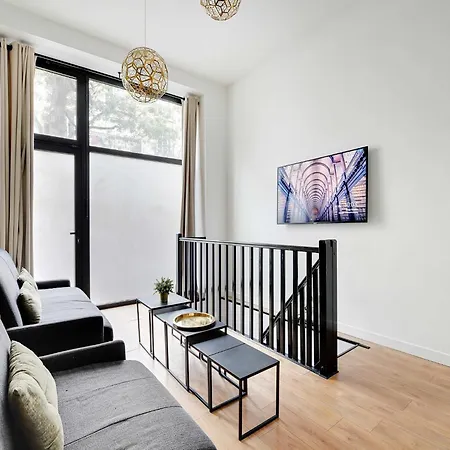 Welcoming -2br 8p- Bel-air Apartment Paris