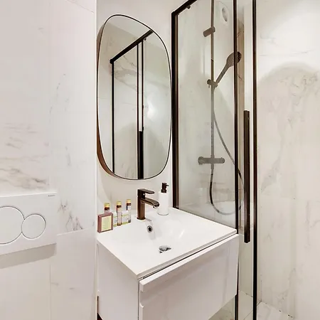 Appartement Welcoming -2br 8p- Bel-air *
